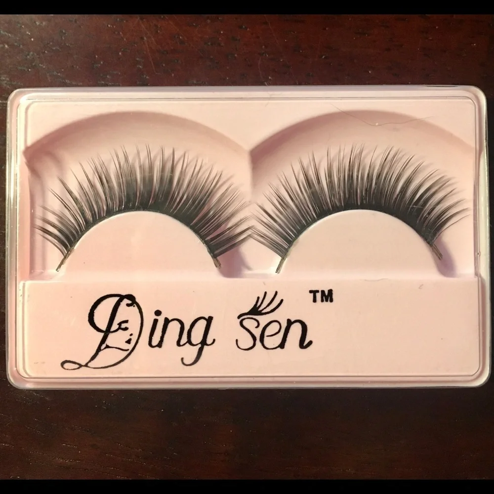 💥Ding Sen eyelashes - 7 pair💥